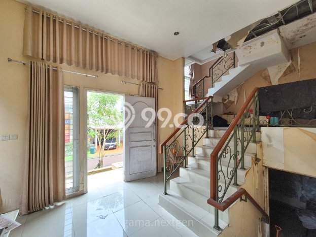 Jual Rumah Eksklusif 3 KT di Gading Serpong, Tangerang Jual Rumah Eksklusif 3 KT di Gading Serpong, Tangerang