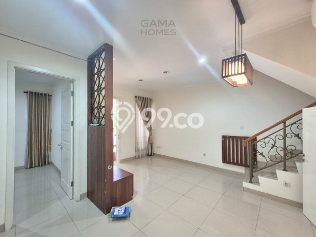 Jual Rumah Mewah Megah Dengan View Cantik di Gading Serpong, Tangerang Jual Rumah Mewah Megah Dengan View Cantik di Gading Serpong, Tangerang