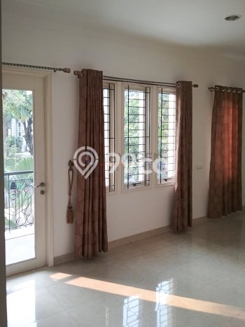 Jual Rumah Luas Megah Dengan View Eksklusif di Gading Serpong, Tangerang Jual Rumah Luas Megah Dengan View Eksklusif di Gading Serpong, Tangerang