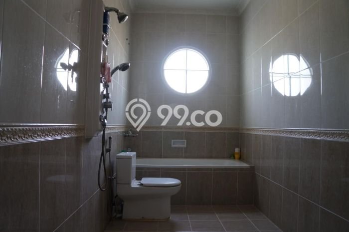 Jual Rumah Mewah Megah Dengan View Cantik di Pantai Indah Kapuk, Jakarta Utara Jual Rumah Mewah Megah Dengan View Cantik di Pantai Indah Kapuk, Jakarta Utara