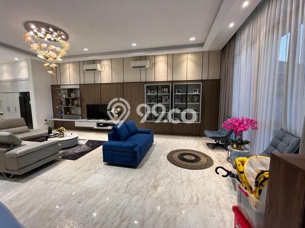 Rumah Elit LB 500m2 Siap Pakai Desain Elegan di Pantai Indah Kapuk, Jakarta Utara Rumah Elit LB 500m2 Siap Pakai Desain Elegan di Pantai Indah Kapuk, Jakarta Utara
