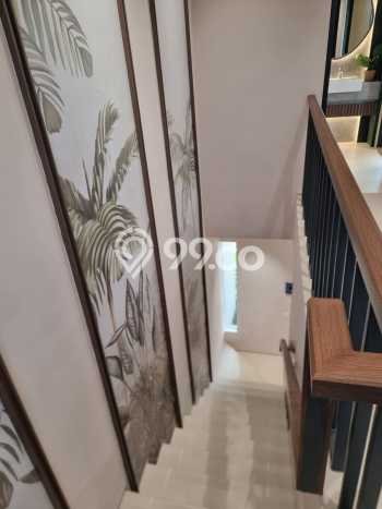 For Sale Rumah Bagus Siap Huni di Jakarta Barat Strategis For Sale Rumah Bagus Siap Huni di Jakarta Barat Strategis