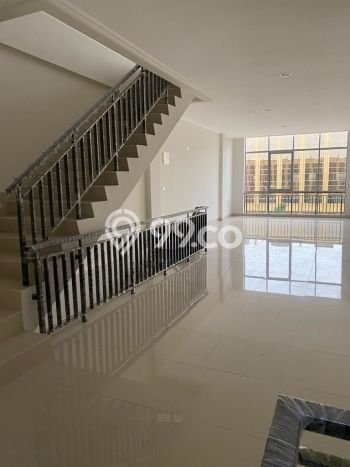 AREA KOMERSIAL! Ruko For Rent Kawasan , Luas 280m2m², Jalan Strategis, Siap Usaha AREA KOMERSIAL! Ruko For Rent Kawasan , Luas 280m2m², Jalan Strategis, Siap Usaha