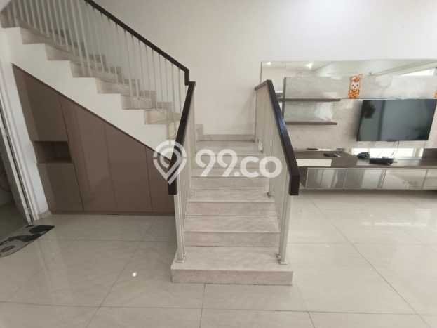 Jual Rumah Mewah Megah Dengan View Cantik di Pantai Indah Kapuk, Jakarta Utara Jual Rumah Mewah Megah Dengan View Cantik di Pantai Indah Kapuk, Jakarta Utara