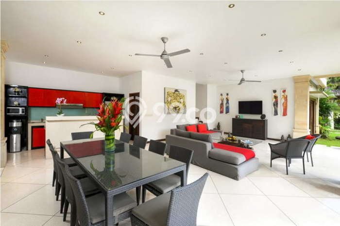 Tempat Ideal! Vila di , Dimensi 1290m2m², Area Nyaman dan tenang Tempat Ideal! Vila di , Dimensi 1290m2m², Area Nyaman dan tenang