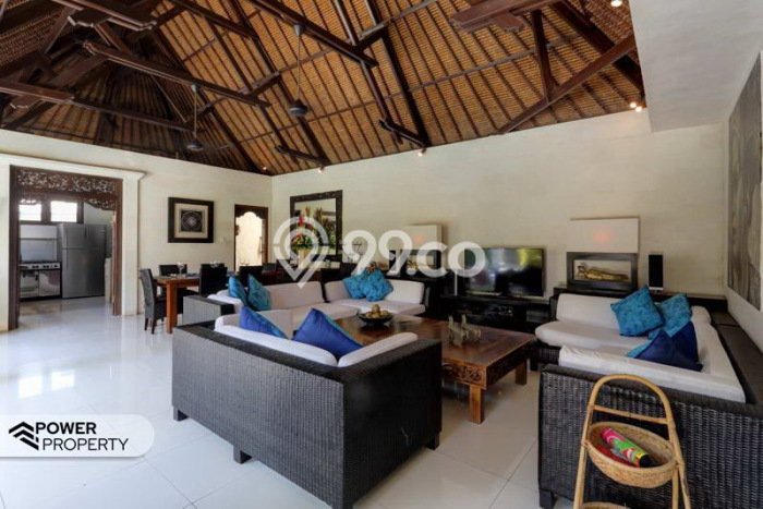 Hunian Berkualitas! Vila di , Ukuran 180m2m², Area Nyaman dan aman Hunian Berkualitas! Vila di , Ukuran 180m2m², Area Nyaman dan aman