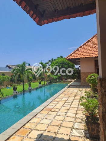 Vila di , Area 1225m2m², Posisi Strategis Vila di , Area 1225m2m², Posisi Strategis