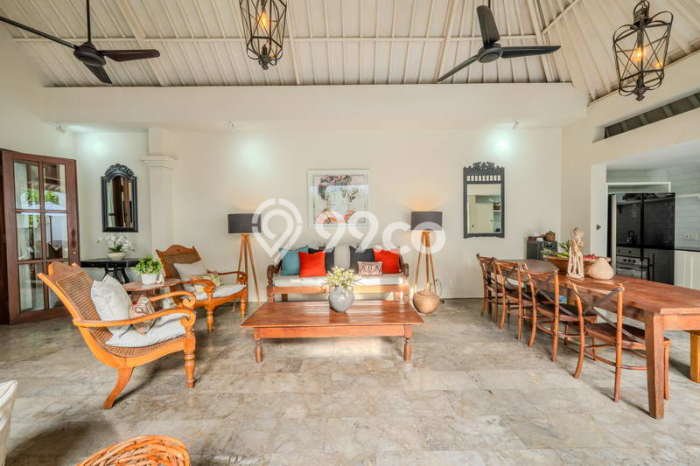 Vila Kawasan , Area 200m2m², Lingkungan Asri Vila Kawasan , Area 200m2m², Lingkungan Asri