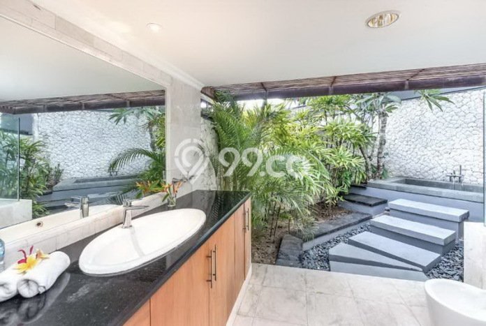 Vila Strategis Kawasan , Dimensi 1600m2m², Pemandangan Indah sekitar Vila Strategis Kawasan , Dimensi 1600m2m², Pemandangan Indah sekitar