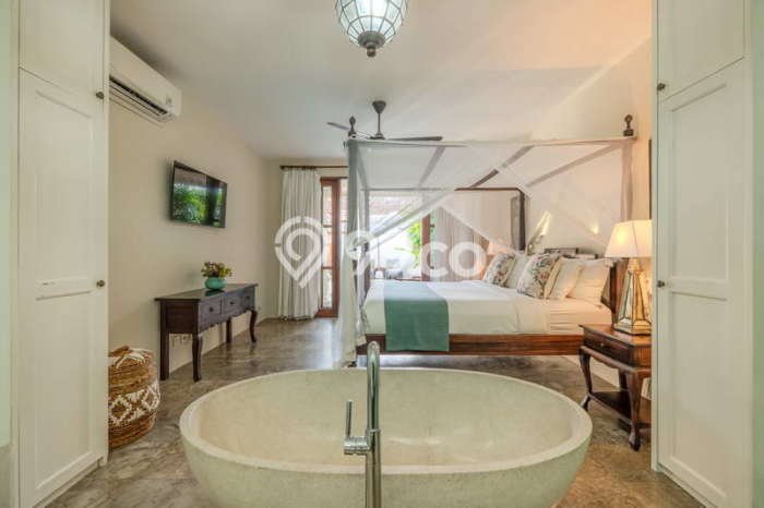 Vila Kawasan , Area 200m2m², Lingkungan Asri Vila Kawasan , Area 200m2m², Lingkungan Asri