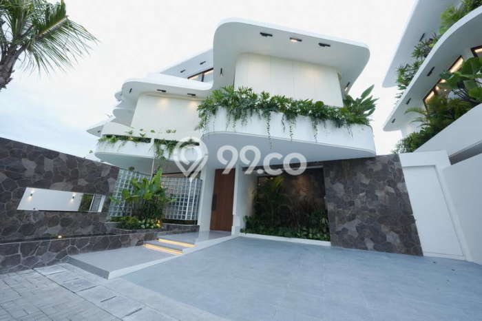 Vila Berkembang di , Ukuran 315m2m², Akses ke berbagai keperluan Vila Berkembang di , Ukuran 315m2m², Akses ke berbagai keperluan