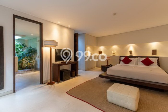 Tersedia Vila di , Luas 1610m2m², Area tenang untuk keluarga Tersedia Vila di , Luas 1610m2m², Area tenang untuk keluarga