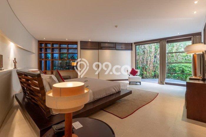Tersedia Vila di , Luas 1610m2m², Area tenang untuk keluarga Tersedia Vila di , Luas 1610m2m², Area tenang untuk keluarga