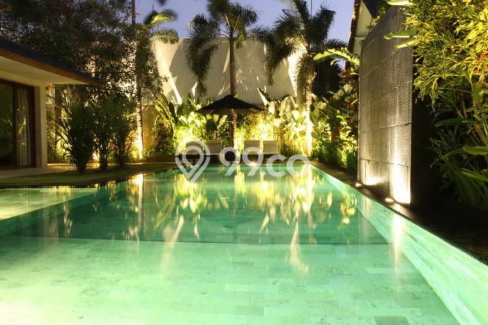 FOR SALE! Vila Kawasan , Luas 516m2m², Dekat Mudah Fasilitas Umum FOR SALE! Vila Kawasan , Luas 516m2m², Dekat Mudah Fasilitas Umum