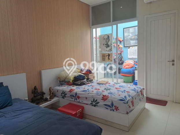 For Sale! Vila Kawasan , Luas 180m2m², Posisi Premium For Sale! Vila Kawasan , Luas 180m2m², Posisi Premium