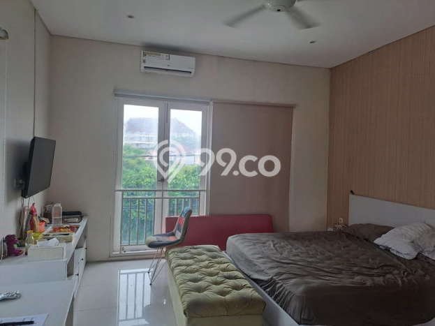 For Sale! Vila Kawasan , Luas 180m2m², Posisi Premium For Sale! Vila Kawasan , Luas 180m2m², Posisi Premium