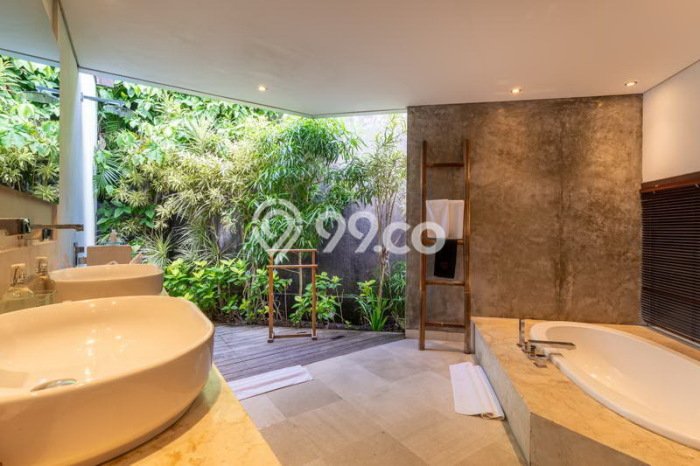Tersedia Vila di , Luas 1610m2m², Area tenang untuk keluarga Tersedia Vila di , Luas 1610m2m², Area tenang untuk keluarga