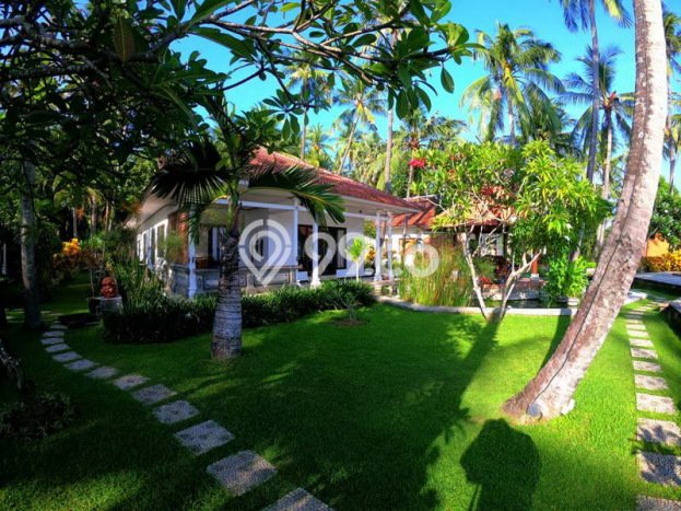 Dijual! Vila Kawasan , Luas 4250m2m², Lokasi Strategis Dijual! Vila Kawasan , Luas 4250m2m², Lokasi Strategis