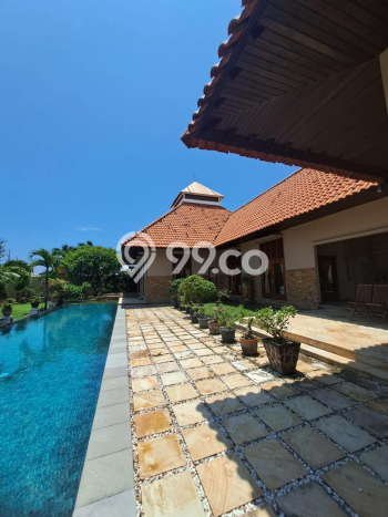 Vila di , Area 1225m2m², Posisi Strategis Vila di , Area 1225m2m², Posisi Strategis