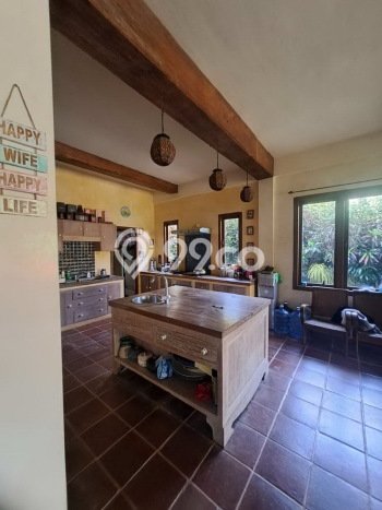 Vila di , Luas 1190m2m², Akses Mudah Fasilitas Umum Vila di , Luas 1190m2m², Akses Mudah Fasilitas Umum