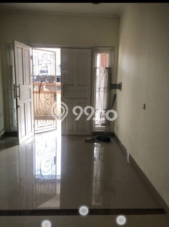 Hunian Elit LB 175m2 Siap Pakai Desain Elegan di Daan Mogot, Jakarta Barat Hunian Elit LB 175m2 Siap Pakai Desain Elegan di Daan Mogot, Jakarta Barat