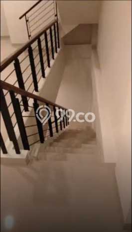 Unit Ruko Dijual di Serpong Tangerang Selatan Luas Tanah 75m2, Luas Bangunan 225m2 Unit Ruko Dijual di Serpong Tangerang Selatan Luas Tanah 75m2, Luas Bangunan 225m2
