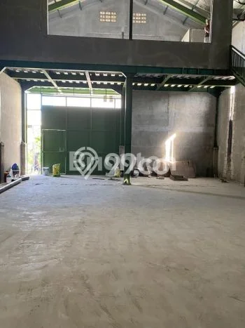 Gudang Disewakan Lokasi Waru Sidoarjo Harga Spesial! Gudang Disewakan Lokasi Waru Sidoarjo Harga Spesial!