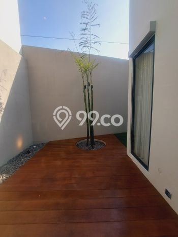 Rumah Luas Asri 3 KT Siap Huni di kebraon Surabaya Rumah Luas Asri 3 KT Siap Huni di kebraon Surabaya