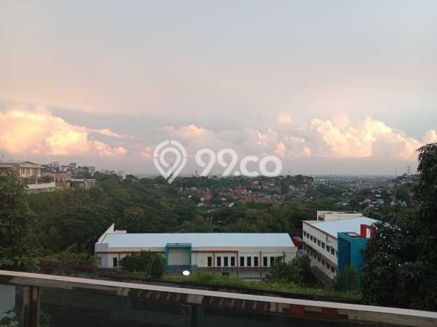 Rumah Elit LB 305m2 Siap Huni Desain Elegan di Candi Golf, Semarang Rumah Elit LB 305m2 Siap Huni Desain Elegan di Candi Golf, Semarang