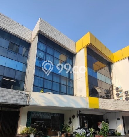 Ruko Dijual di Semarang LT 99m2 & LB 252m2 Lokasi Terbaik! Ruko Dijual di Semarang LT 99m2 & LB 252m2 Lokasi Terbaik!