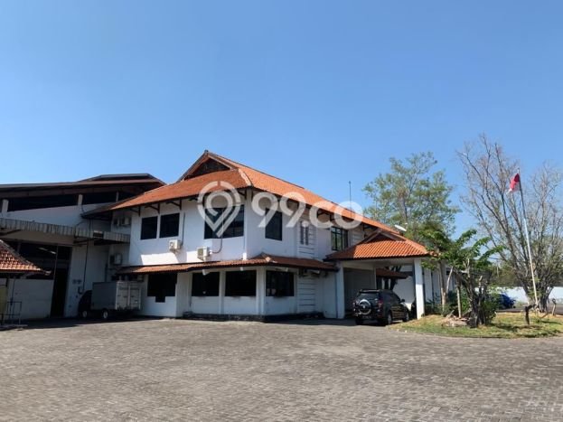 Disewakan Gudang di Kawasan Ramai Sayung Luas 30000m2 Disewakan Gudang di Kawasan Ramai Sayung Luas 30000m2