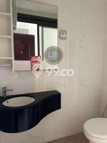 Dijual Hunian Rumah Terawat 2 Kamar di Cibubur, Bogor Dijual Hunian Rumah Terawat 2 Kamar di Cibubur, Bogor