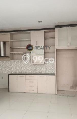 Rumah di , Akses ke Tol, 3 KT, LT 180m2m² LB 200m2m² Rumah di , Akses ke Tol, 3 KT, LT 180m2m² LB 200m2m²