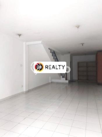 Disewakan Ruko di Kawasan Ramai Cibubur Luas 113m2 Disewakan Ruko di Kawasan Ramai Cibubur Luas 113m2