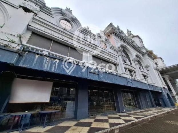 Ruko Disewa di Bekasi dengan LB 150m2 Area Komersial Ramai Ruko Disewa di Bekasi dengan LB 150m2 Area Komersial Ramai