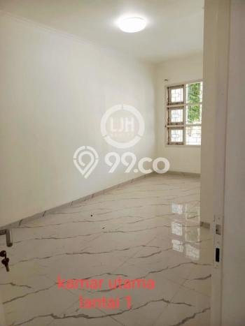 Rumah sewa siap pakai 4 KT di Cibubur, Bogor Rumah sewa siap pakai 4 KT di Cibubur, Bogor