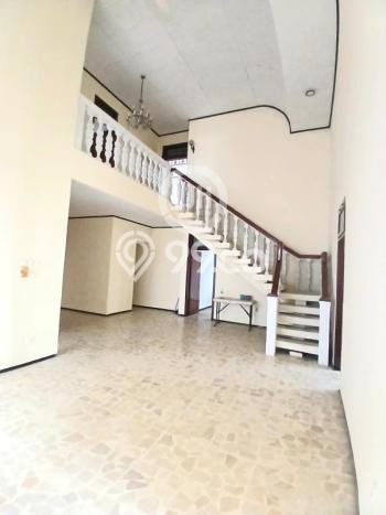 Rumah Mewah LB 250m2 Siap Huni Desain Elegan di Jati Padang, Jakarta Selatan Rumah Mewah LB 250m2 Siap Huni Desain Elegan di Jati Padang, Jakarta Selatan
