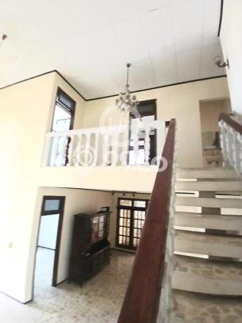Rumah Mewah LB 250m2 Siap Huni Desain Elegan di Jati Padang, Jakarta Selatan Rumah Mewah LB 250m2 Siap Huni Desain Elegan di Jati Padang, Jakarta Selatan