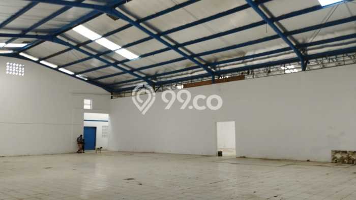Unit Gudang Dijual di Bandung LT 1410m2 & LB 1000m2 Unit Gudang Dijual di Bandung LT 1410m2 & LB 1000m2