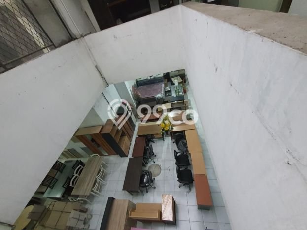 AREA KOMERSIAL! Ruko For Rent Kawasan Sudirman, Luas 729m2m², Jalan Utama AREA KOMERSIAL! Ruko For Rent Kawasan Sudirman, Luas 729m2m², Jalan Utama