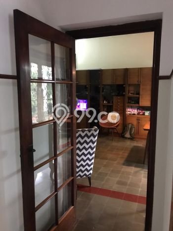 Dijual Rumah Premium dengan Fasilitas Sekitar Komplit di Coblong, Bandung Dijual Rumah Premium dengan Fasilitas Sekitar Komplit di Coblong, Bandung