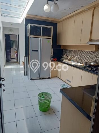 Rumah Mewah LB 400m2 Siap Huni Desain Elegan di Kota Baru Parahyangan, Bandung Rumah Mewah LB 400m2 Siap Huni Desain Elegan di Kota Baru Parahyangan, Bandung