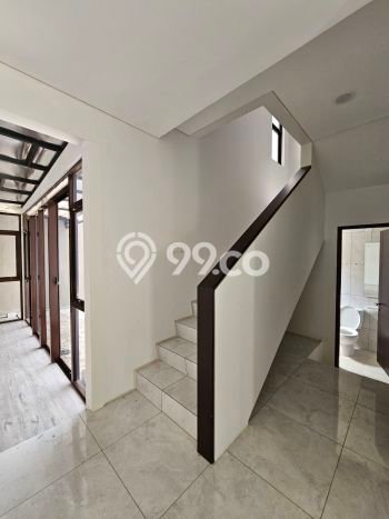 Disewakan! Rumah 3 Kamar Tidur &
2 Kamar Mandi di Kota Baru Parahyangan, Bandung Disewakan! Rumah 3 Kamar Tidur &
2 Kamar Mandi di Kota Baru Parahyangan, Bandung