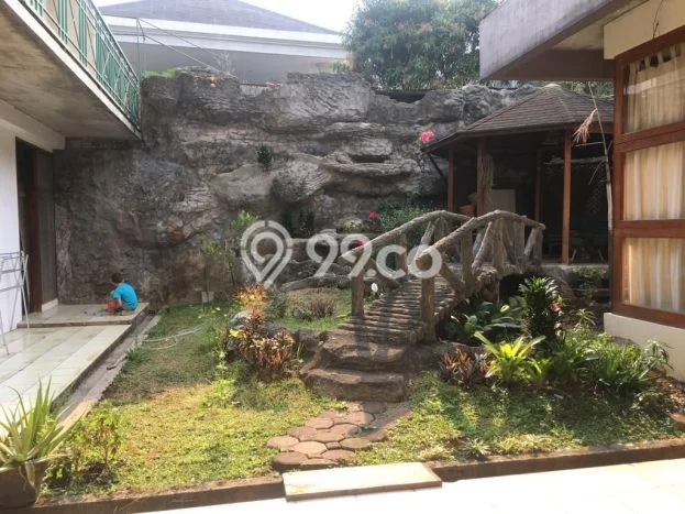 Ready to Use! Premium House LT 750m2 Desain Elegan di Setra Sari Ready to Use! Premium House LT 750m2 Desain Elegan di Setra Sari