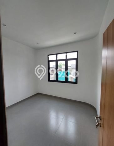 Dijual Hunian Rumah Terawat 3 KT di Taman Kopo Indah, Bandung Dijual Hunian Rumah Terawat 3 KT di Taman Kopo Indah, Bandung