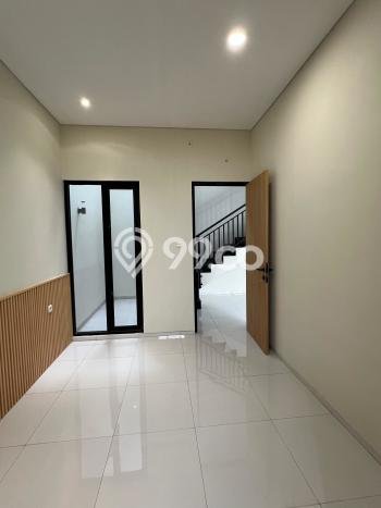 Dijual Rumah Strategis Bagus Punya 4 KT di Arcamanik Bandung SHM Dijual Rumah Strategis Bagus Punya 4 KT di Arcamanik Bandung SHM