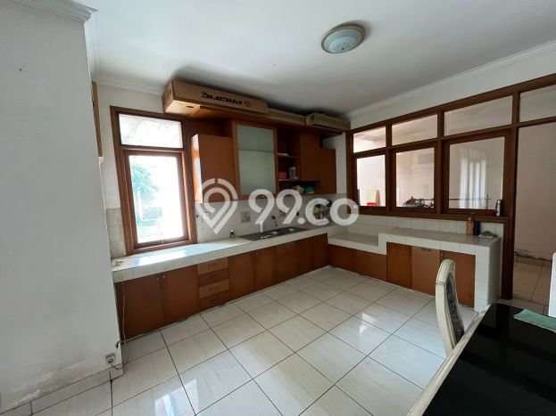 Rumah Luxury Modern Tanpa Renovasi di Setiabudi Bandung Rumah Luxury Modern Tanpa Renovasi di Setiabudi Bandung