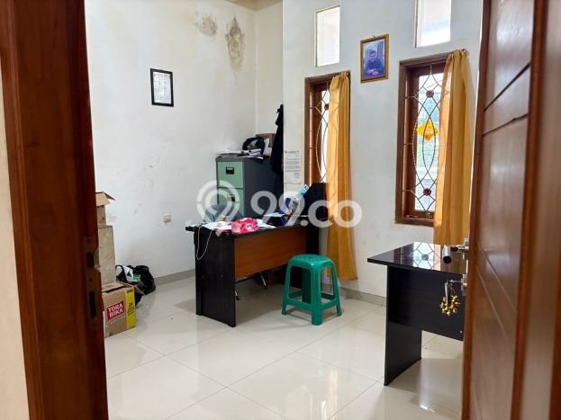 Dijual Hunian Rumah Nyaman 5 Kamar di Gunung Batu, Bandung Dijual Hunian Rumah Nyaman 5 Kamar di Gunung Batu, Bandung