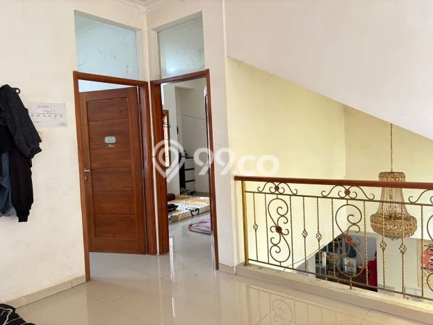 Dijual Hunian Rumah Nyaman 5 Kamar di Gunung Batu, Bandung Dijual Hunian Rumah Nyaman 5 Kamar di Gunung Batu, Bandung