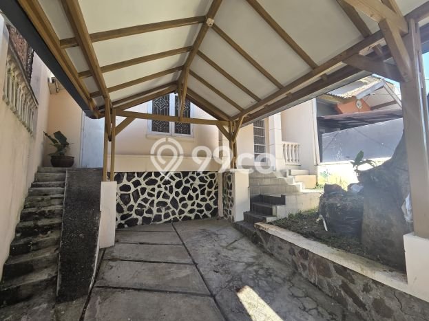 Dijual Rumah Modern 3 KT di Setiabudi, Bandung Dijual Rumah Modern 3 KT di Setiabudi, Bandung